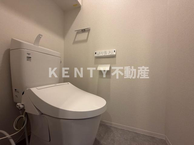 【トイレ】 | Ｇａｒｄｅｎ　Ｘａｖｉｓ南蒲田 | 落ち着いたトイレです