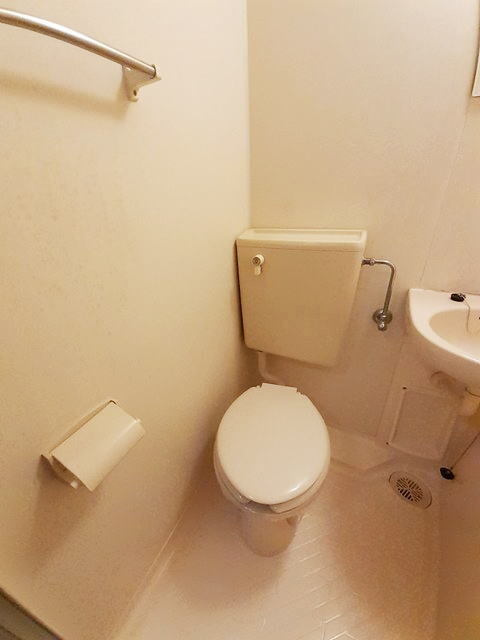 アベニュー国立のトイレ