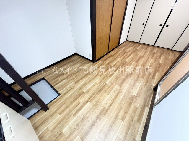 東大阪市稲田本町１丁目の賃貸マンションの内装