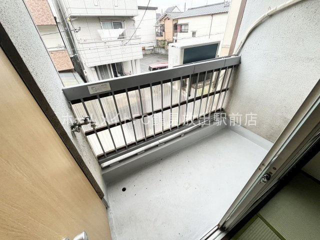 東大阪市稲田本町１丁目の賃貸マンションのバルコニー