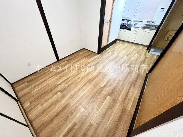 東大阪市稲田本町１丁目の賃貸マンションの居間・リビング