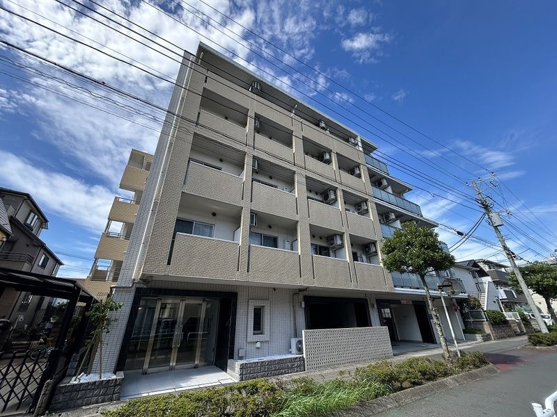 エマーレ行徳 の外観