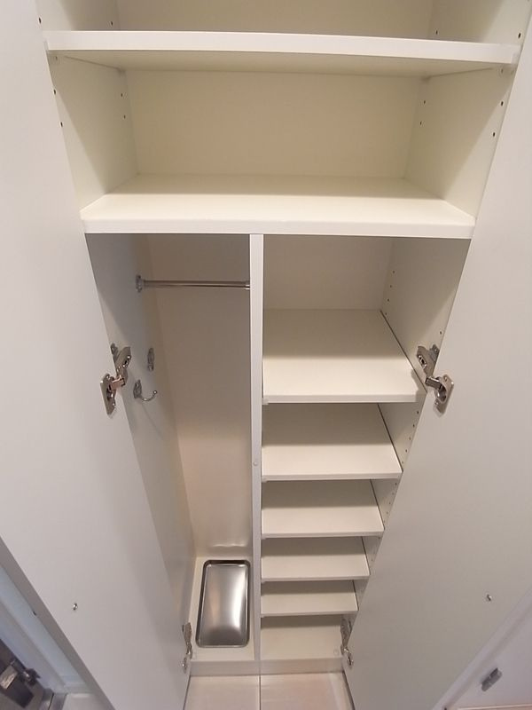 エマーレ行徳 の収納