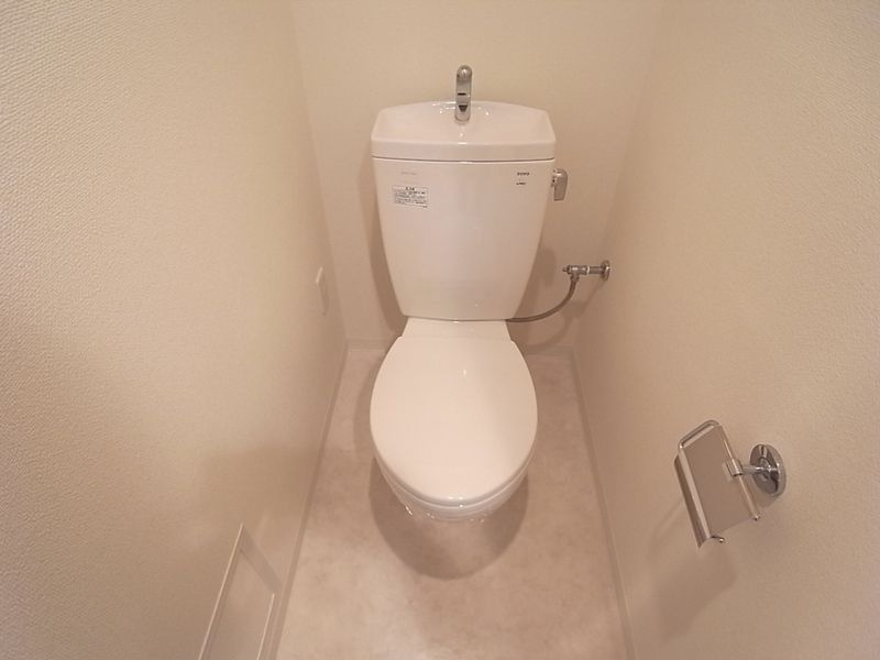 エマーレ行徳 のトイレ