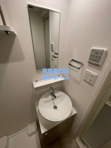 エスリードレジデンス大阪難波の独立洗面台|独立洗面化粧台付き