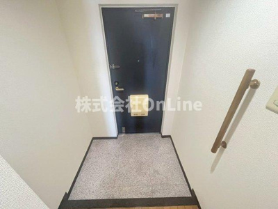 【玄関】 | 小枝ビルⅡ