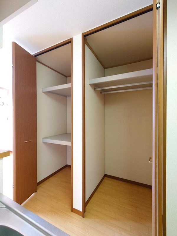 キャッスル豊四季の収納