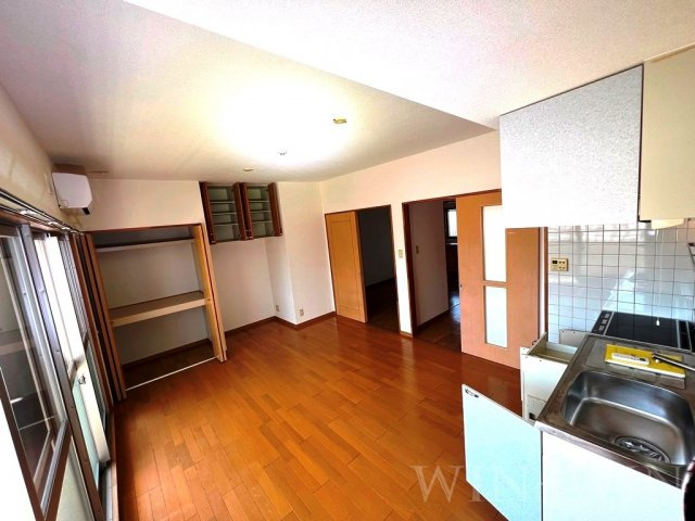 アネシスサイトウの居間・リビング