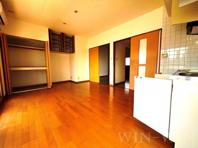 アネシスサイトウの居間・リビング