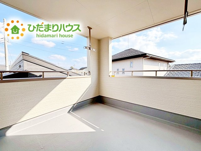 【バルコニー】 | 石岡市府中第1　新築戸建　2号棟 | 広いインナーバルコニーは、ランドリースペースだけでなく、椅子を置いて風にあたりながら読書なんていかがでしょうか(^^♪