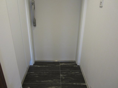 【玄関】