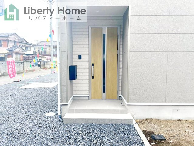 ひたちなか市平磯町第2　新築戸建　3号棟のエントランス