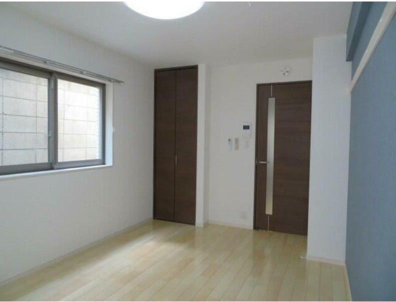 アダット新中野の寝室