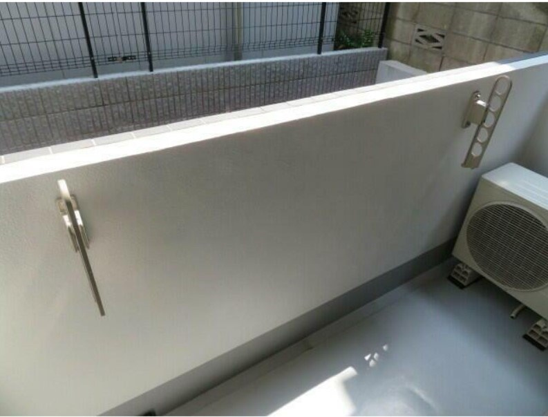 アダット新中野のバルコニー