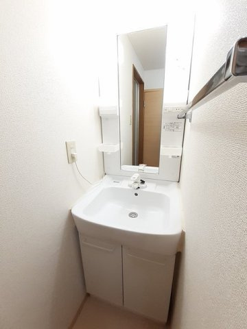 マツモトＧマンションＢの洗面所|脱衣スペースもあります
