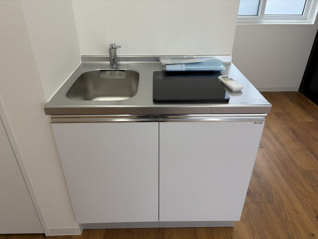 【キッチン】 | AZTO厚木岡田4丁目 | IHミニキッチン