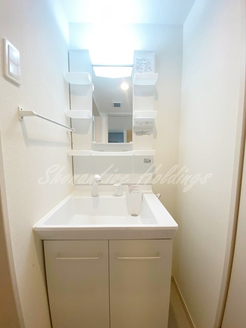 リブリ・agingtonの洗面所|※同施工