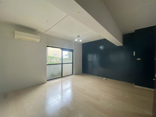 【居間・リビング】 | ヴァン・デスポワール