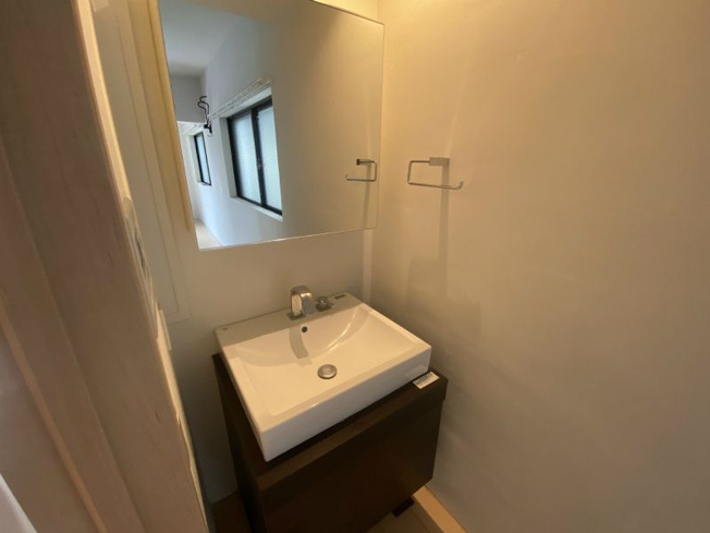 【独立洗面台】 | ヴァン・デスポワール