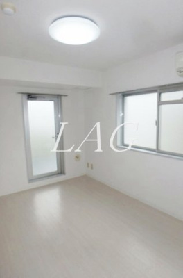 【居間・リビング】 | ベルタス蓮根 | 洋室のお部屋です。