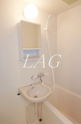 【浴室】 | ベルタス蓮根 | お風呂です。