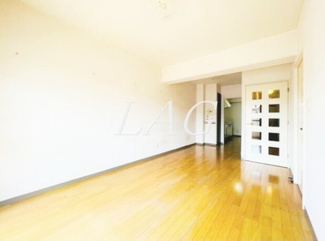 【居間・リビング】 | はせるろーわ | 洋室のお部屋です。