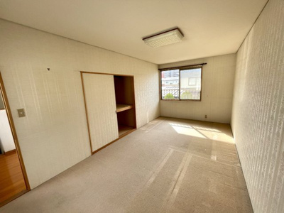 【洋室】 | 【中古住宅】　山形市桜田東 | 2階洋室です。