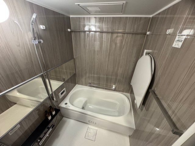 フローレンス加治屋町の浴室|お風呂です