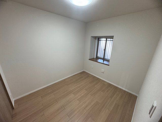 フローレンス加治屋町の洋室|コンパクトで使いやすい洋室です