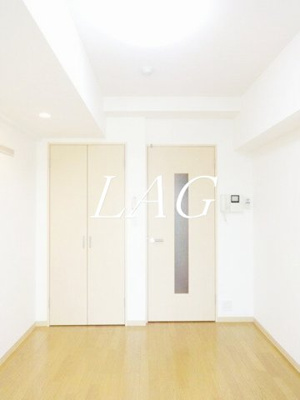 【居間・リビング】 | ル・リオン多摩川ＧＲＡＮＤ－ＣＯＵＲＴ | 洋室のお部屋です。