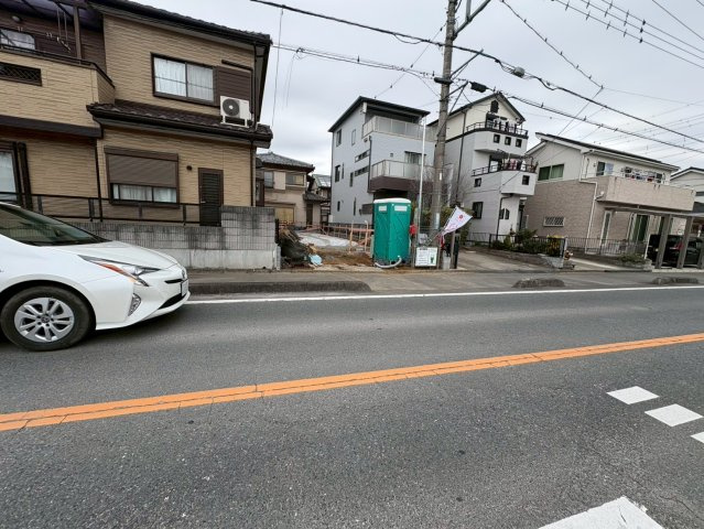 鶴ヶ島市富士見5丁目　新築分譲　東武東上線『若葉駅』徒歩20分　【栄小学区】の前面道路含む現地写真