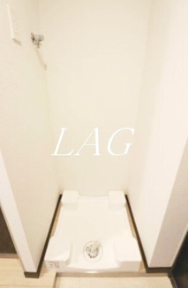 【設備】 | ジェノヴィア堀切菖蒲園 | 室内洗濯機置き場です。