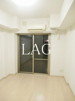 【居間・リビング】 | ＡＲＴＥＳＳＩＭＯ　　ＦＯＮＴＥ | 洋室のお部屋です。