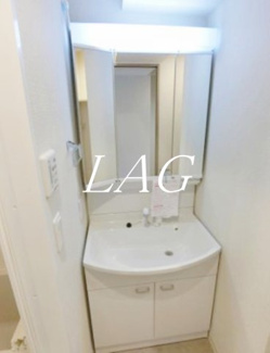 【洗面所】 | トモヤレジデンス蔵前 | 洗面台です。