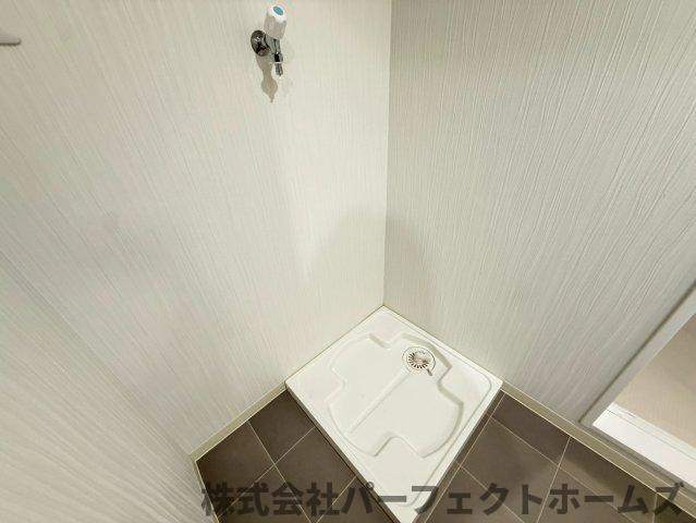 寝屋川サンハイツA棟のランドリースペース