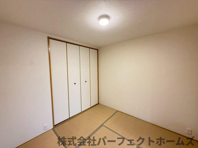 寝屋川サンハイツA棟の和室|和室、ちょっとしたくつろぎスペースにいかがでしょうか