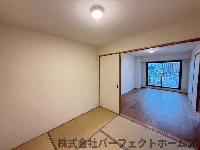 寝屋川サンハイツA棟の和室|和室がひろがる居住スペース