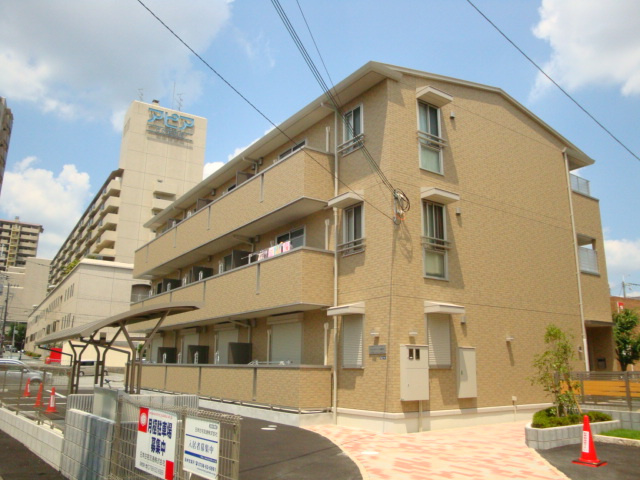 フォレストコート逆瀬川