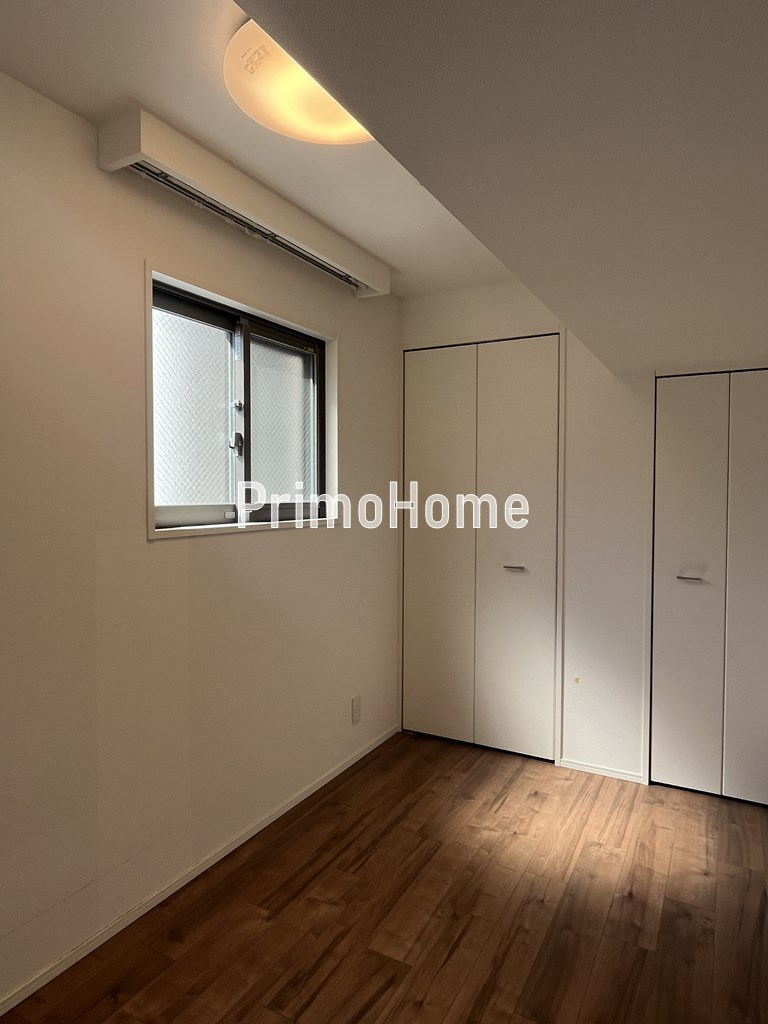 ラペルラ岩本町の寝室