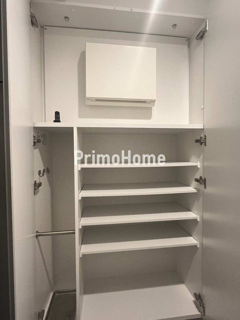 ラペルラ岩本町の収納