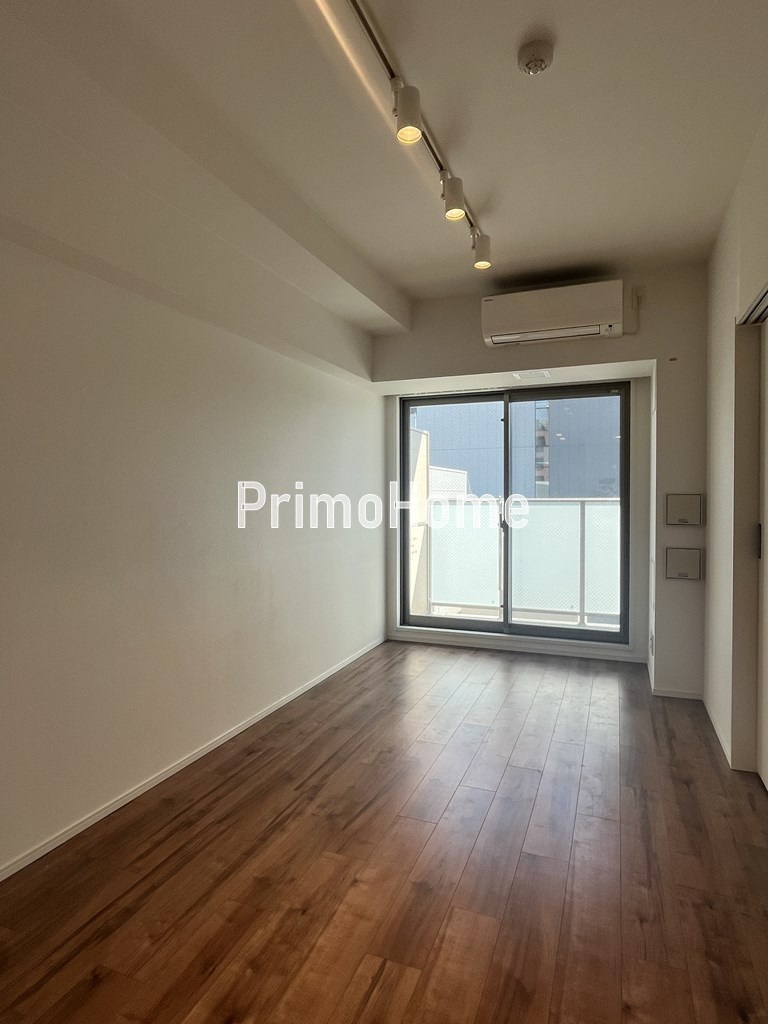 ラペルラ岩本町の居間・リビング