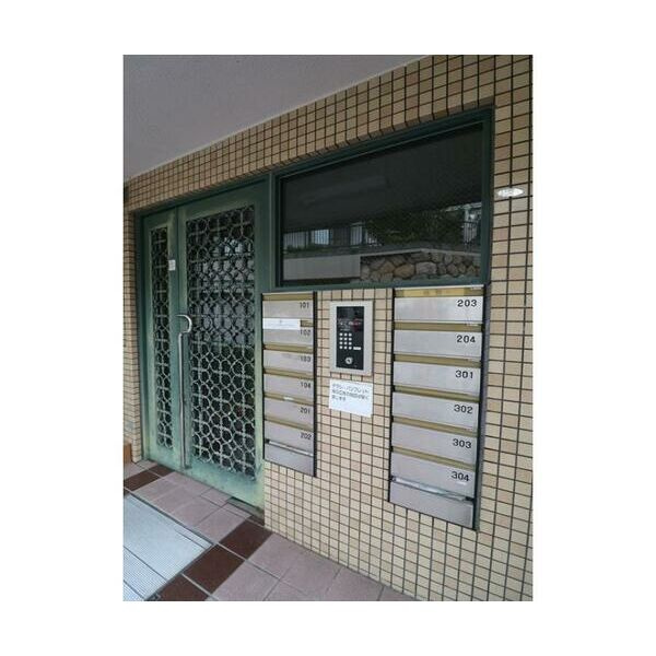 エスポワール六甲のエントランス