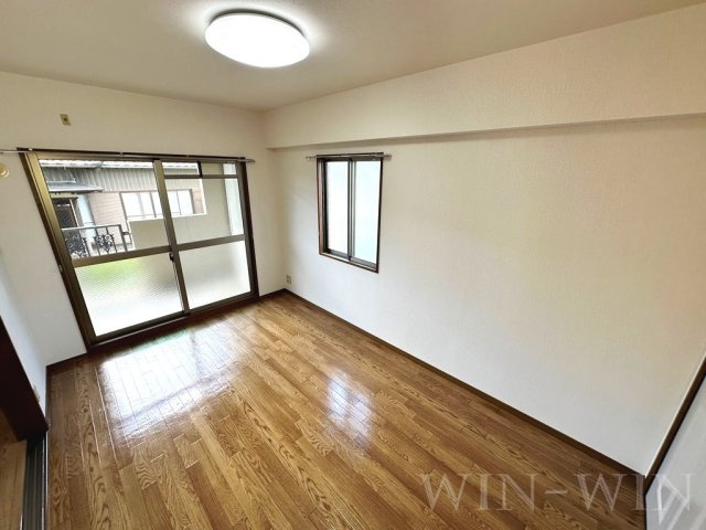 アンピレインの寝室