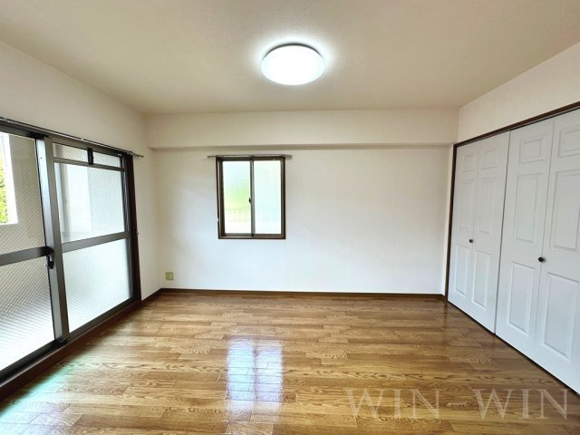 アンピレインの寝室