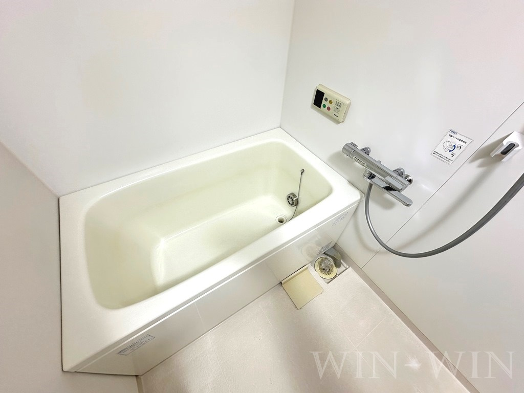 アンピレインの浴室