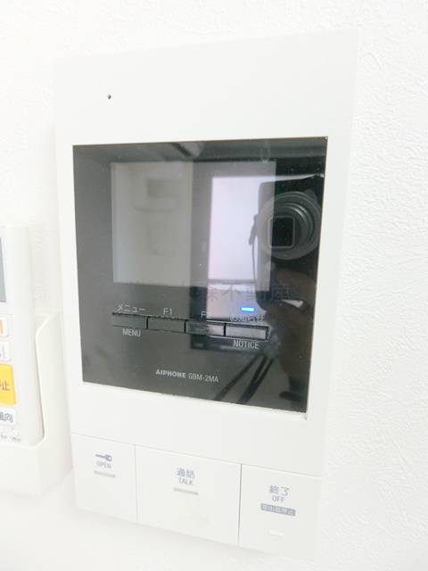 カーサパーチェ糀谷の設備|モニター付きインターホン