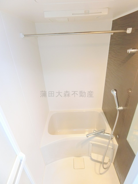 カーサパーチェ糀谷の浴室