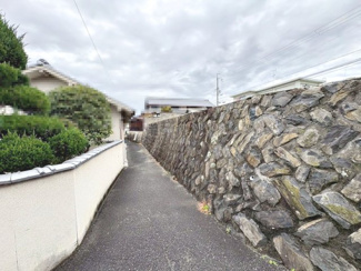 【前面道路含む現地写真】 | 平尾　売土地 | 建築条件無ですので、個性溢れる住まいを実現させてくださいね♪