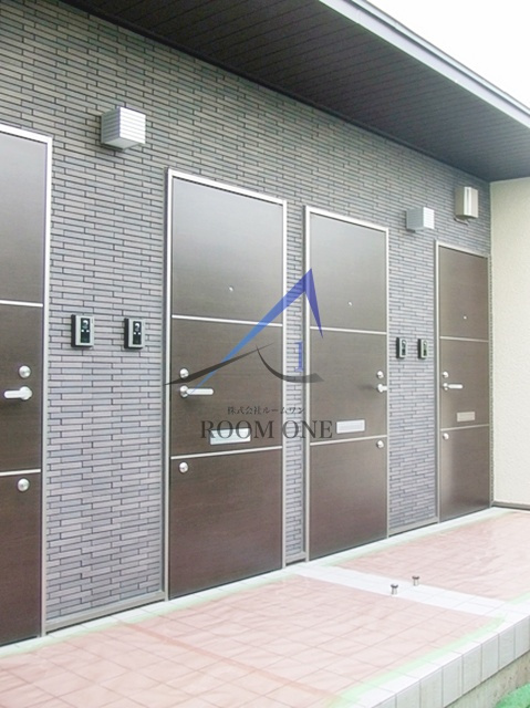 ウィステリア大岡山のその他共用部分|共用通路です。