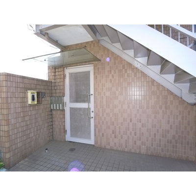 【エントランス】 | ファースト